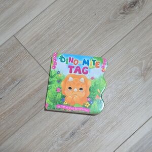 Dino-Mite Tag Storybook